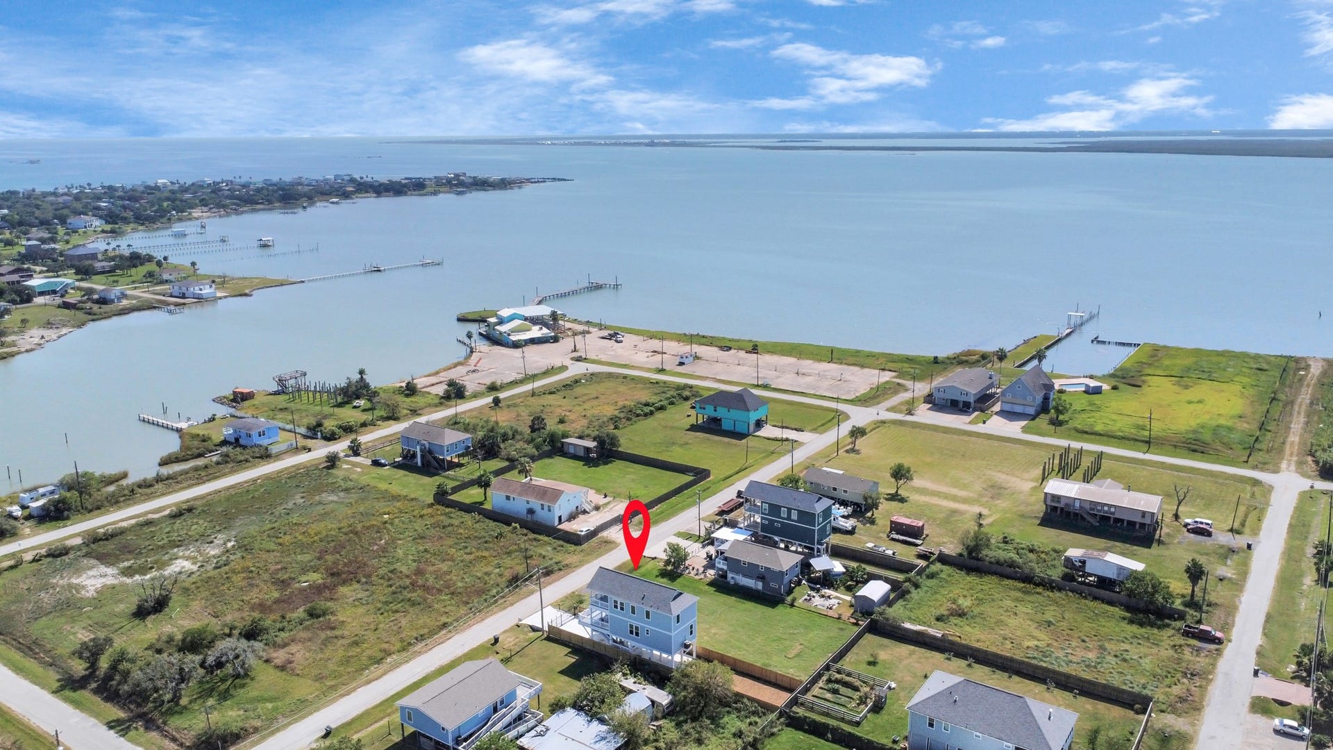 1008 20th Street, Dickinson, TX 77539 1008 20th Street, Dickinson, TX 77539