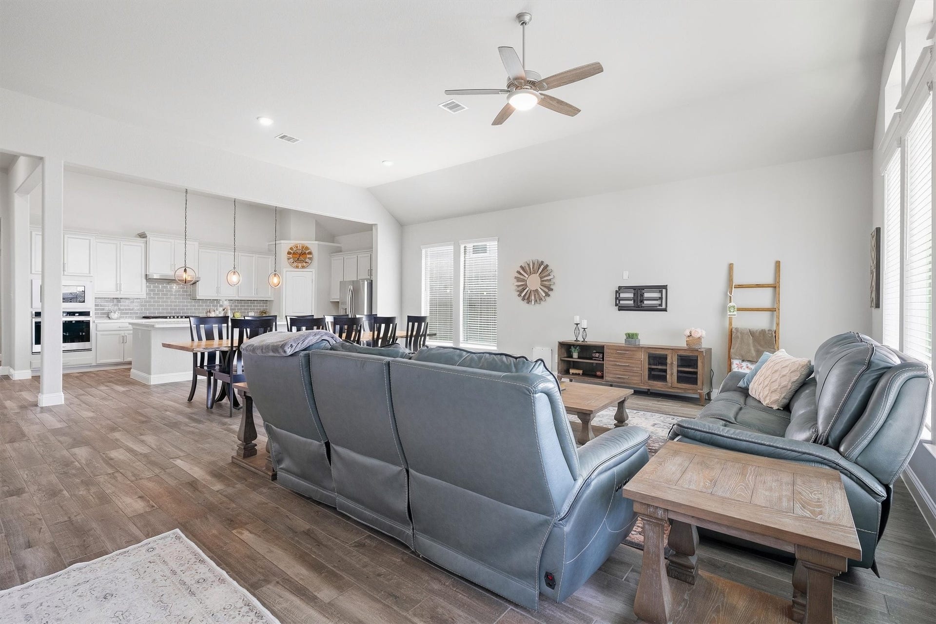9034 Japonica Drive, Rosenberg, TX 77469 Rating this open-concept layout from 1-10... go!