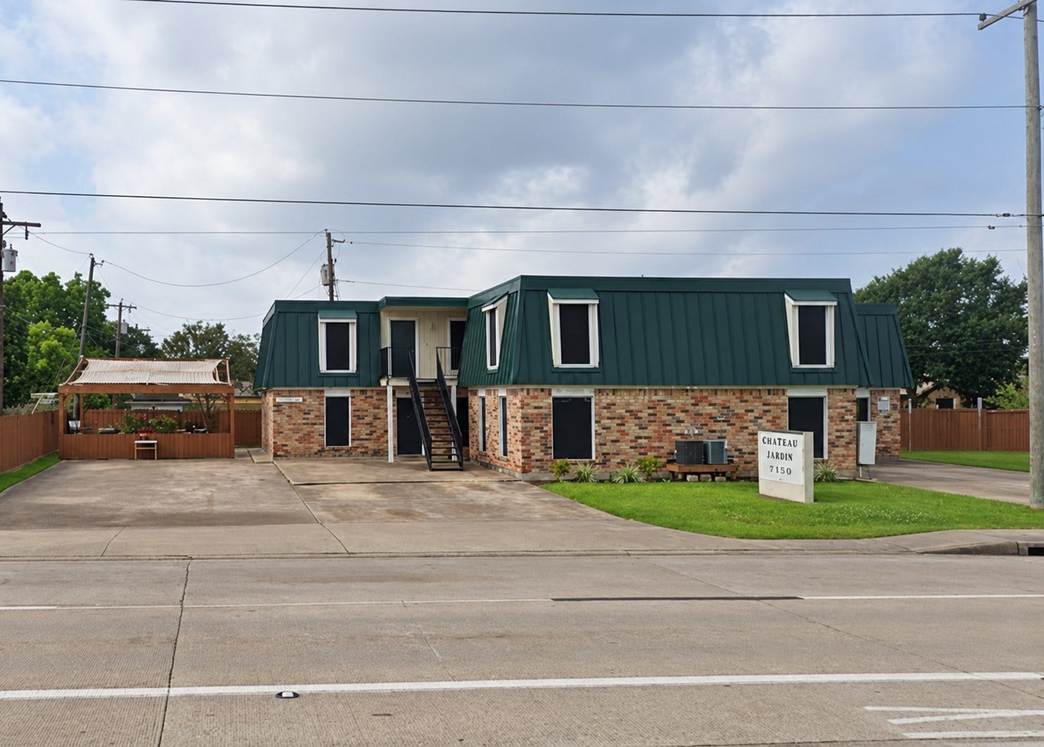2111 25th Avenue N, #5, Texas City, TX 77590 2111 25th Avenue N, #5, Texas City, TX 77590
