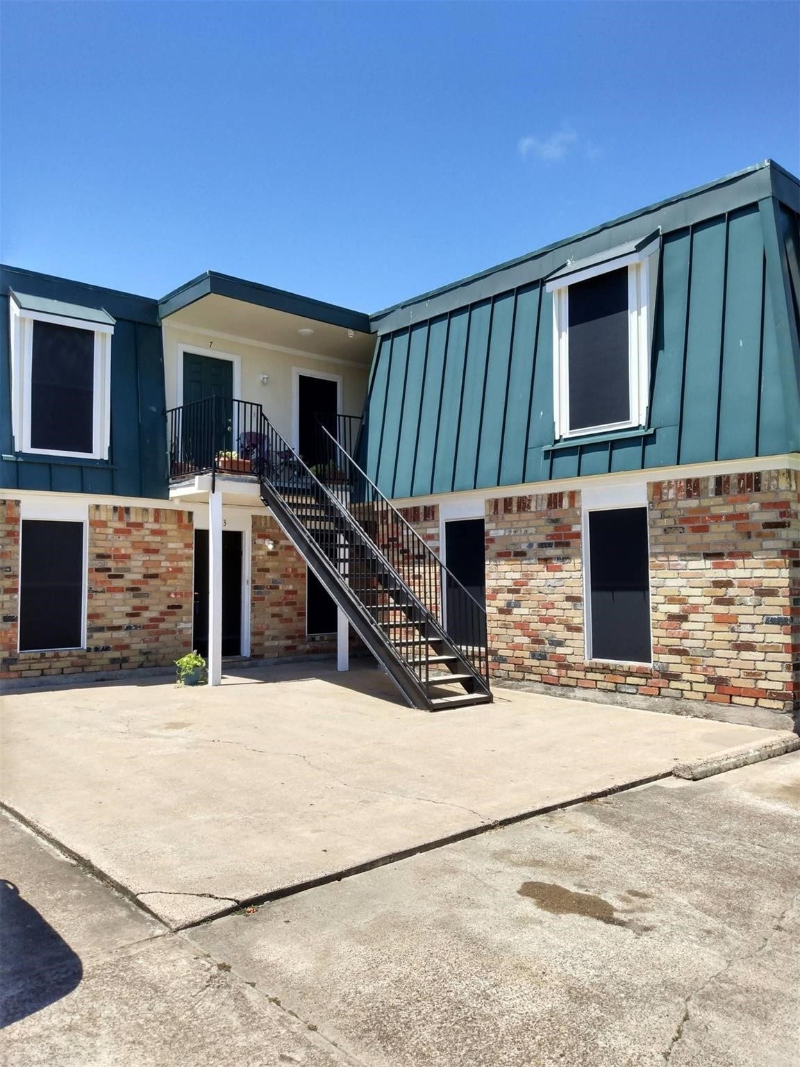 2111 25th Avenue N, #5, Texas City, TX 77590 2111 25th Avenue N, #5, Texas City, TX 77590