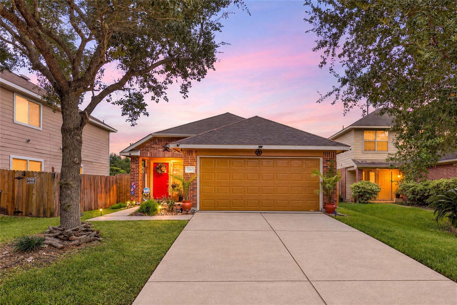 Property photo for 12607 Querida Court, Houston, TX