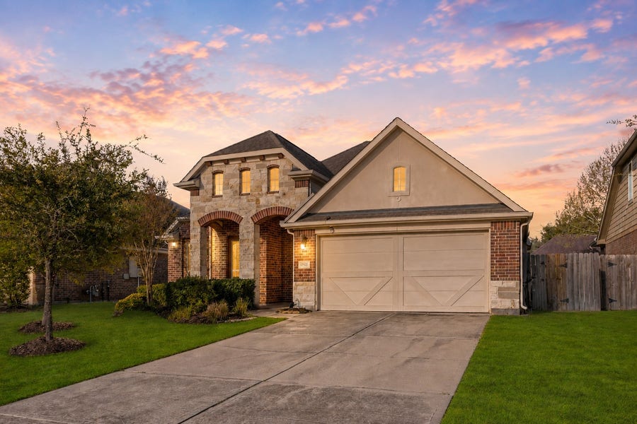 Property photo for 17831 Bella Ava Drive, Tomball, TX