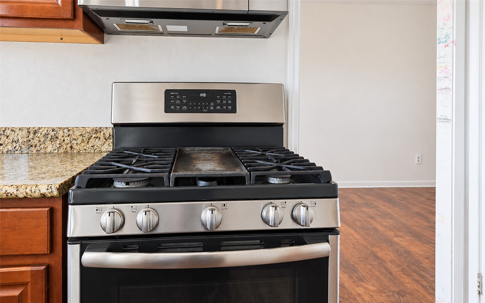 5304 Spring Branch Drive, Pearland, TX 77584 5304 Spring Branch Drive, Pearland, TX 77584