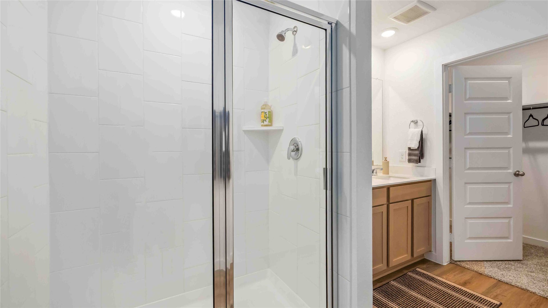 831 Gran Torino Drive, Houston, TX 77051 831 Gran Torino Drive, Houston, TX 77051