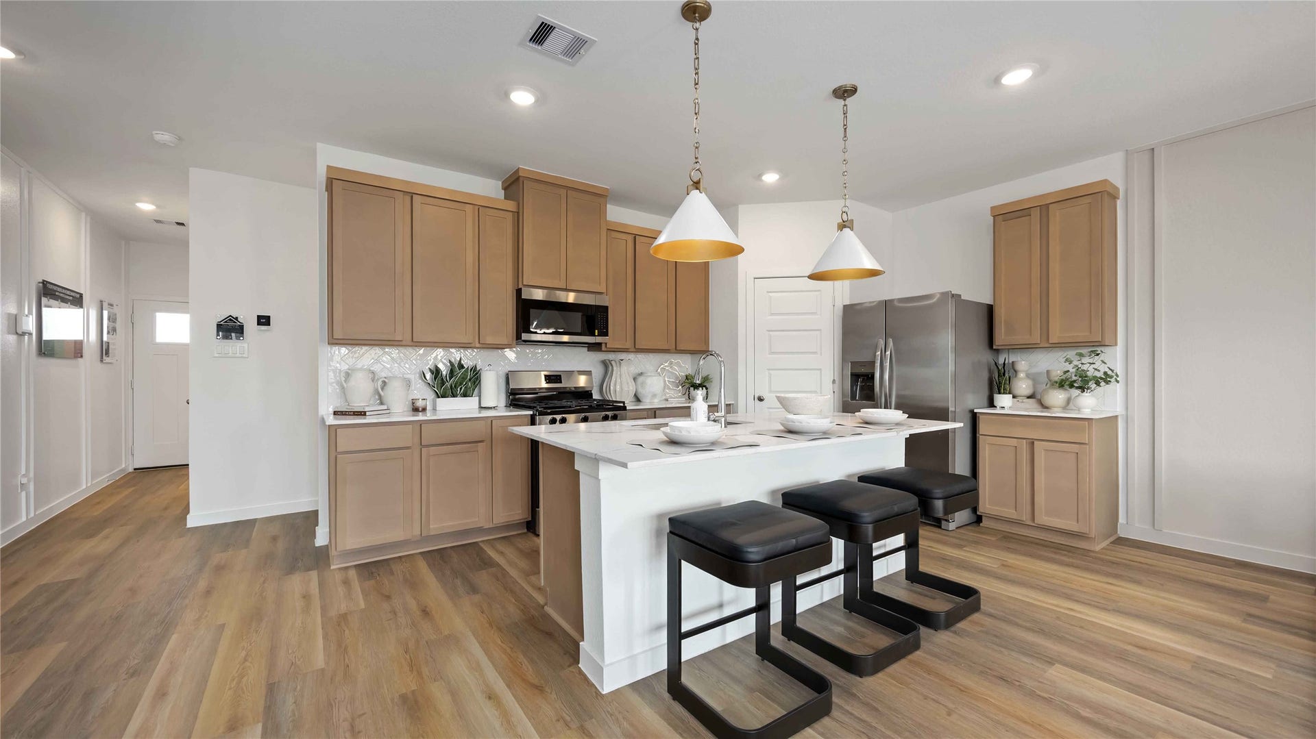 831 Gran Torino Drive, Houston, TX 77051 831 Gran Torino Drive, Houston, TX 77051