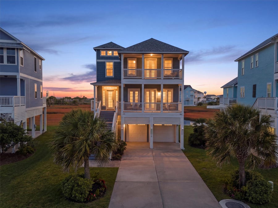 Property photo for 25719 Spotted Sandpiper Drive, Galveston, TX