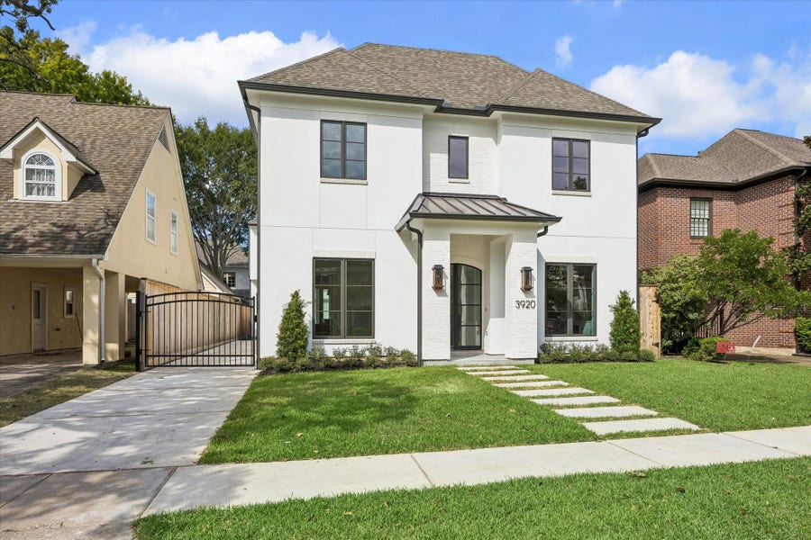 Property photo for 3920 University Boulevard, Houston, TX
