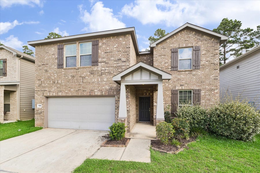 Property photo for 4050 Timber Sapp Drive, Conroe, TX