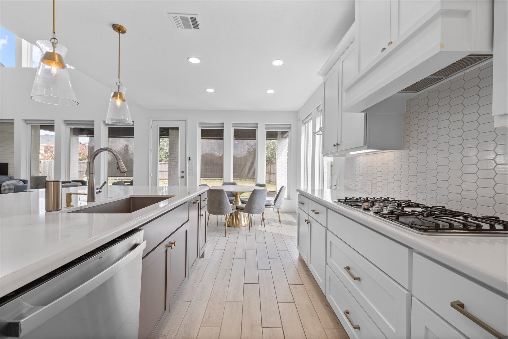 1902 Longcroft Lane, Katy, TX 77493 1902 Longcroft Lane, Katy, TX 77493