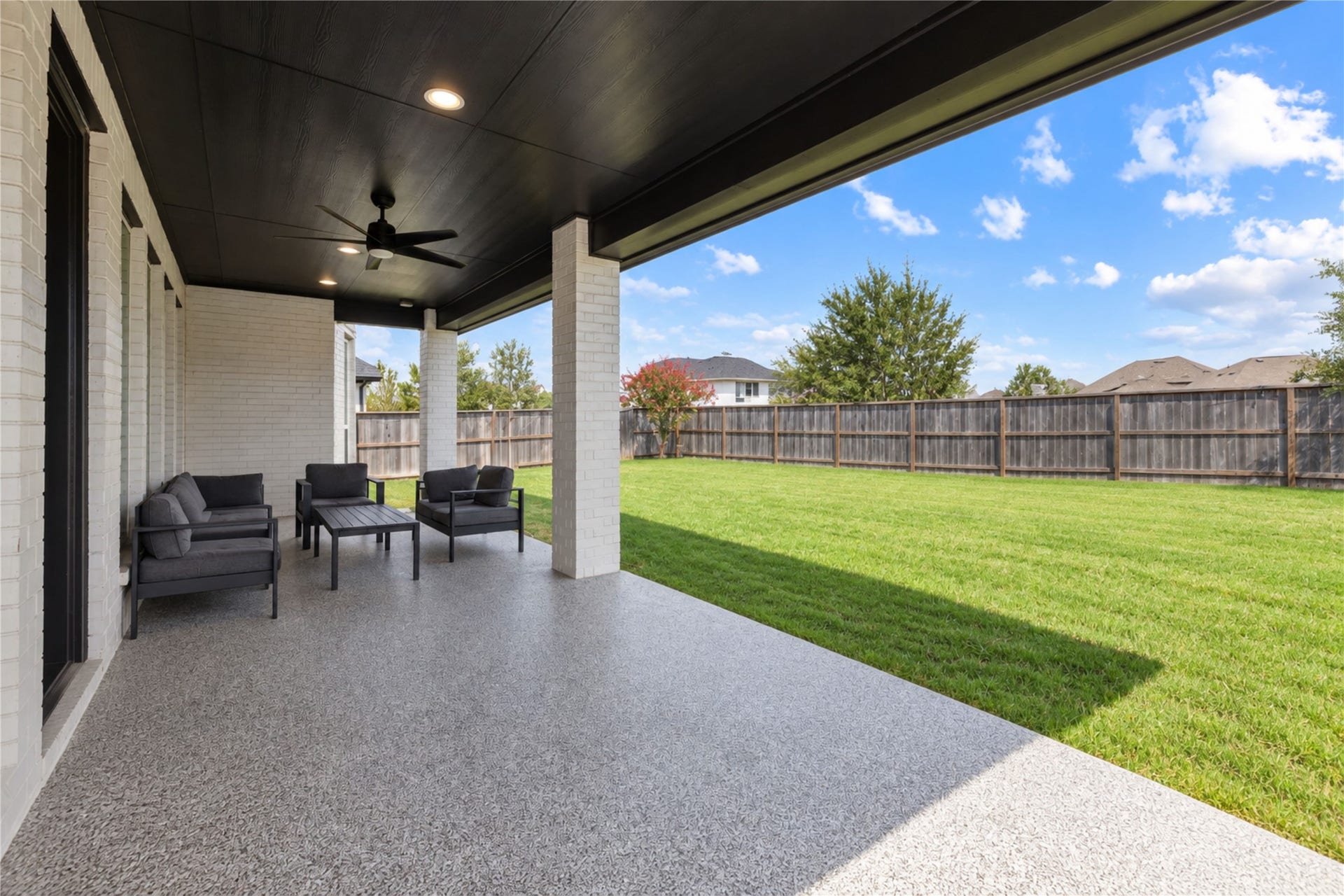 1902 Longcroft Lane, Katy, TX 77493 1902 Longcroft Lane, Katy, TX 77493