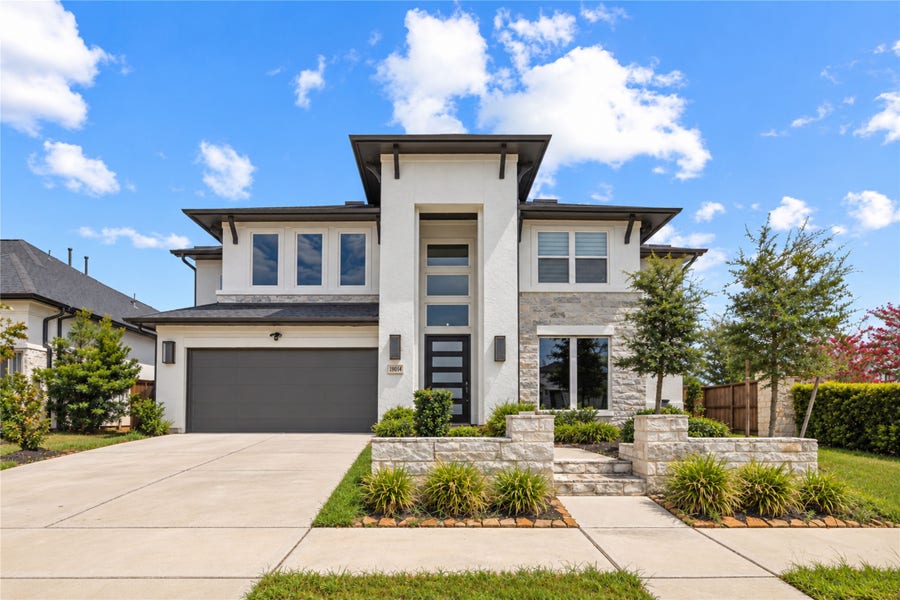 Property photo for 1902 Longcroft Lane, Katy, TX