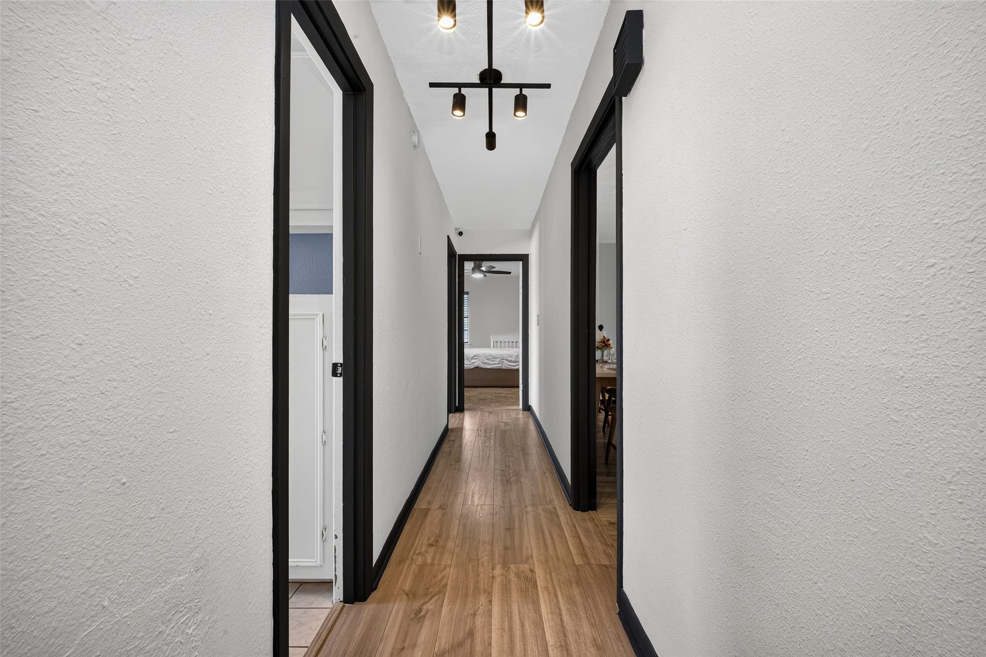 2226 Viola Drive, League City, TX 77573 2226 Viola Drive, League City, TX 77573