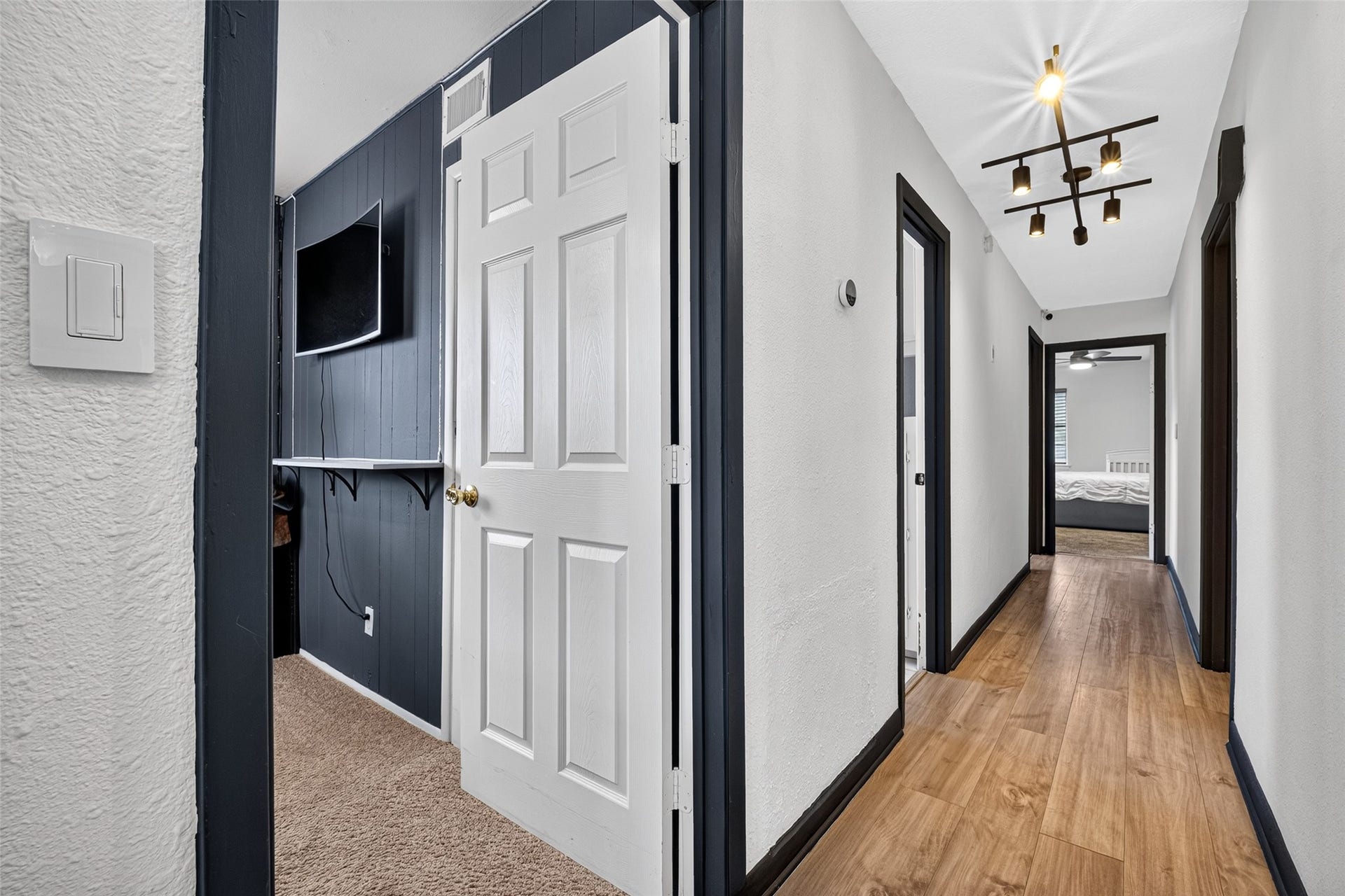 2226 Viola Drive, League City, TX 77573 2226 Viola Drive, League City, TX 77573