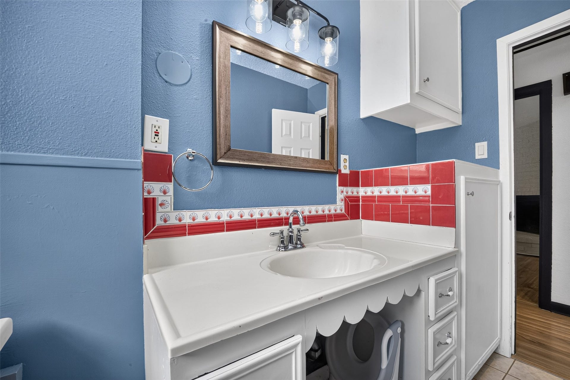 2226 Viola Drive, League City, TX 77573 2226 Viola Drive, League City, TX 77573