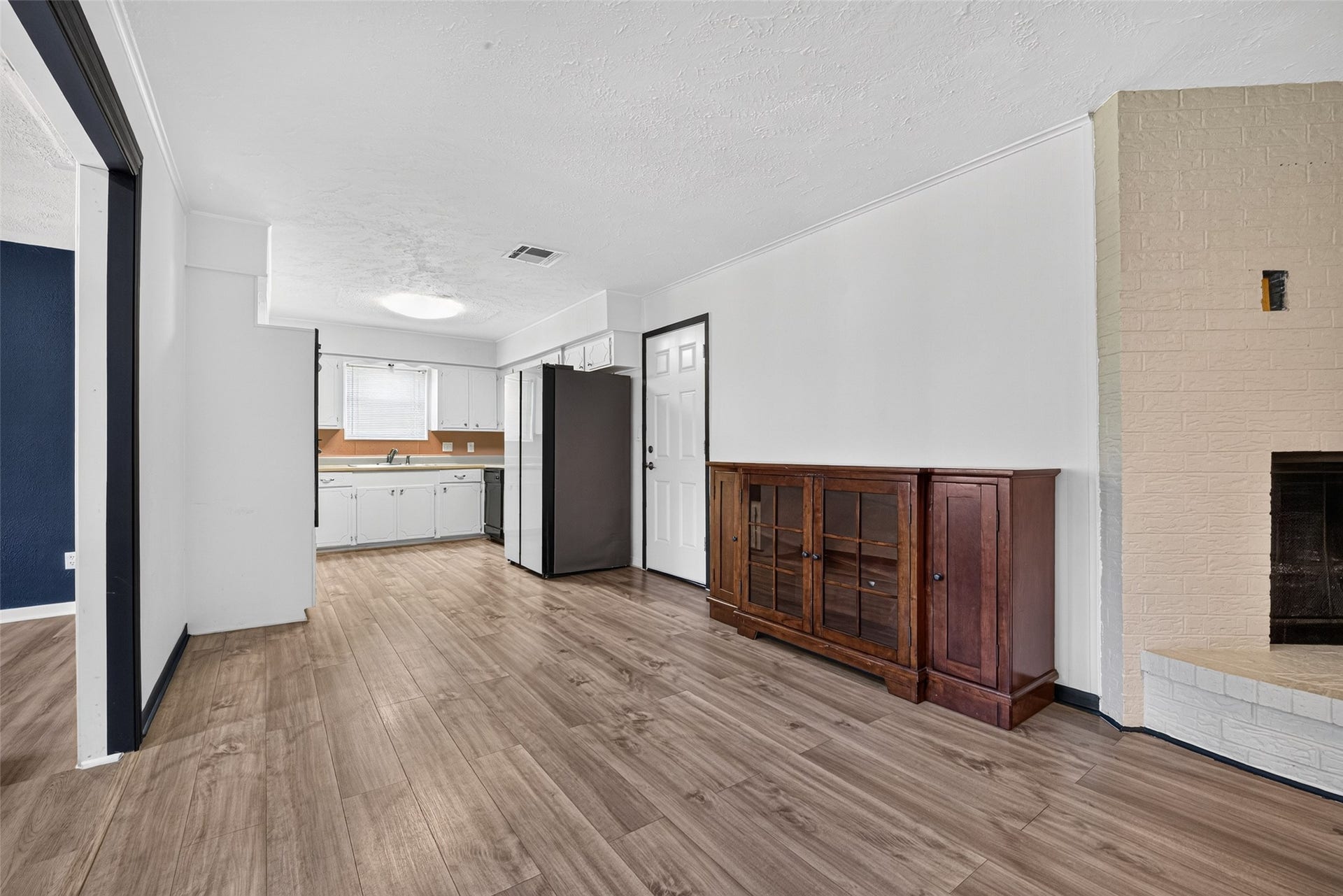 2226 Viola Drive, League City, TX 77573 2226 Viola Drive, League City, TX 77573