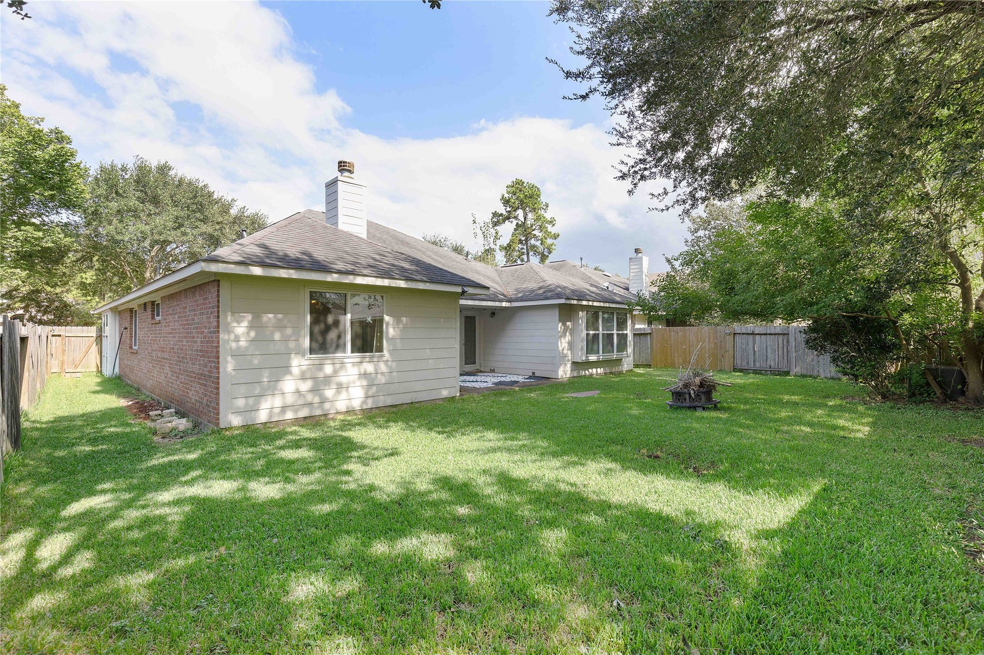 13710 Parkers Cove Court, Houston, TX 77044 13710 Parkers Cove Court, Houston, TX 77044