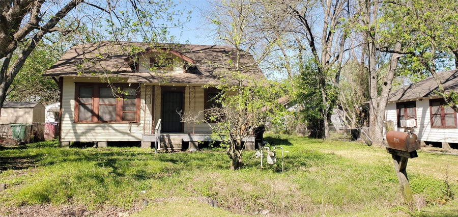 Property photo for 7335 Phillips Street, Houston, TX