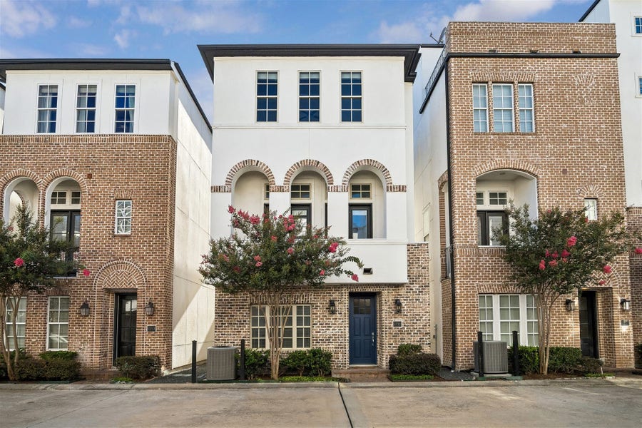 Property photo for 2715 Cohn Garden Lane, Houston, TX