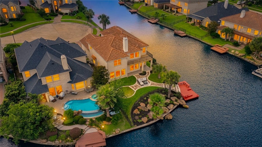 Property photo for 13212 Lismore Point, Cypress, TX