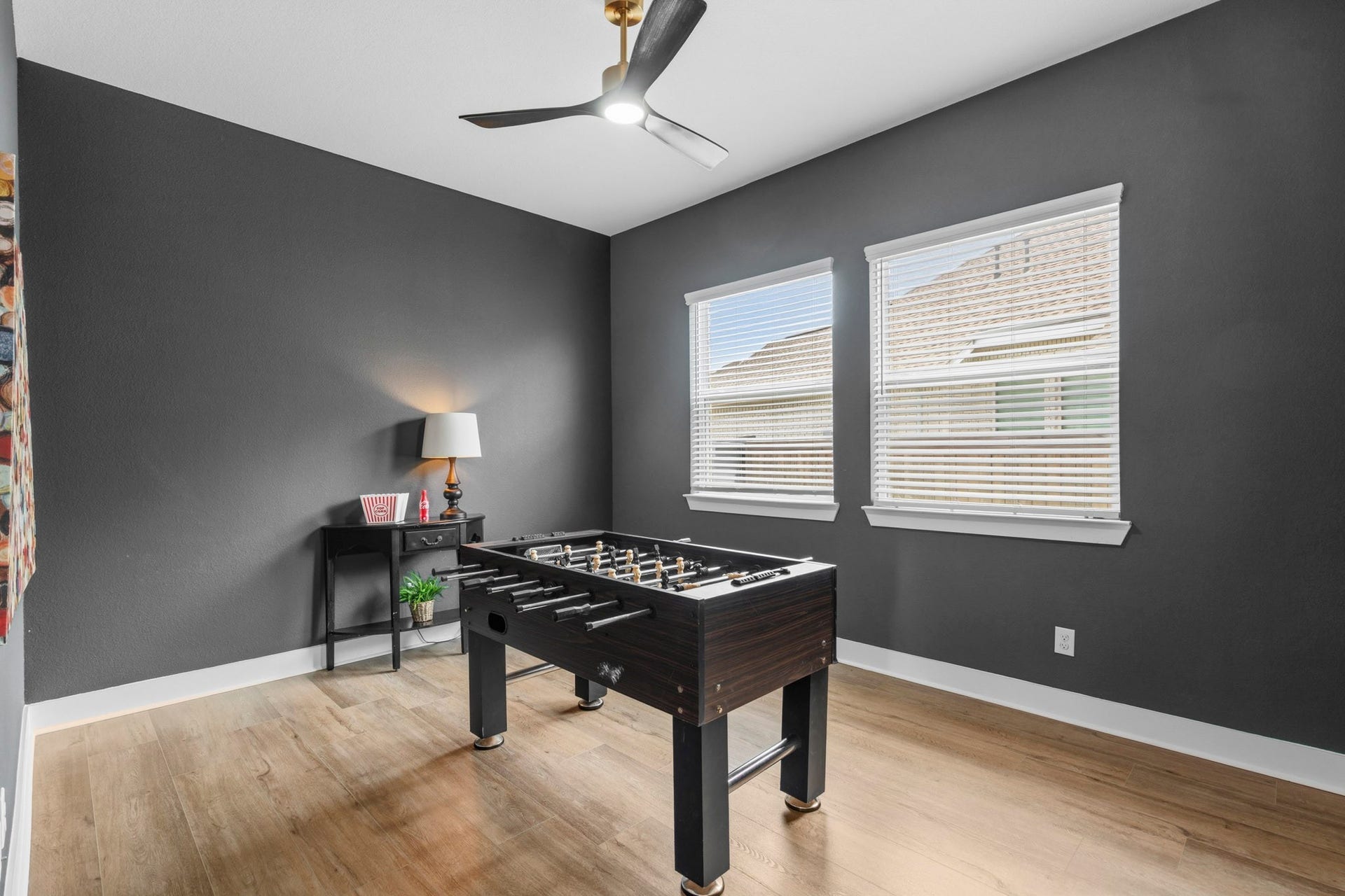 Located just off the Mud Room, this stylish and versatile Flex Space offers endless possibilities to suit your lifestyle. Whether as a Game Room, Play area for the kids, Media Room, Fitness Room, or Second Office, the room provides the flexibility to adapt to your needs.