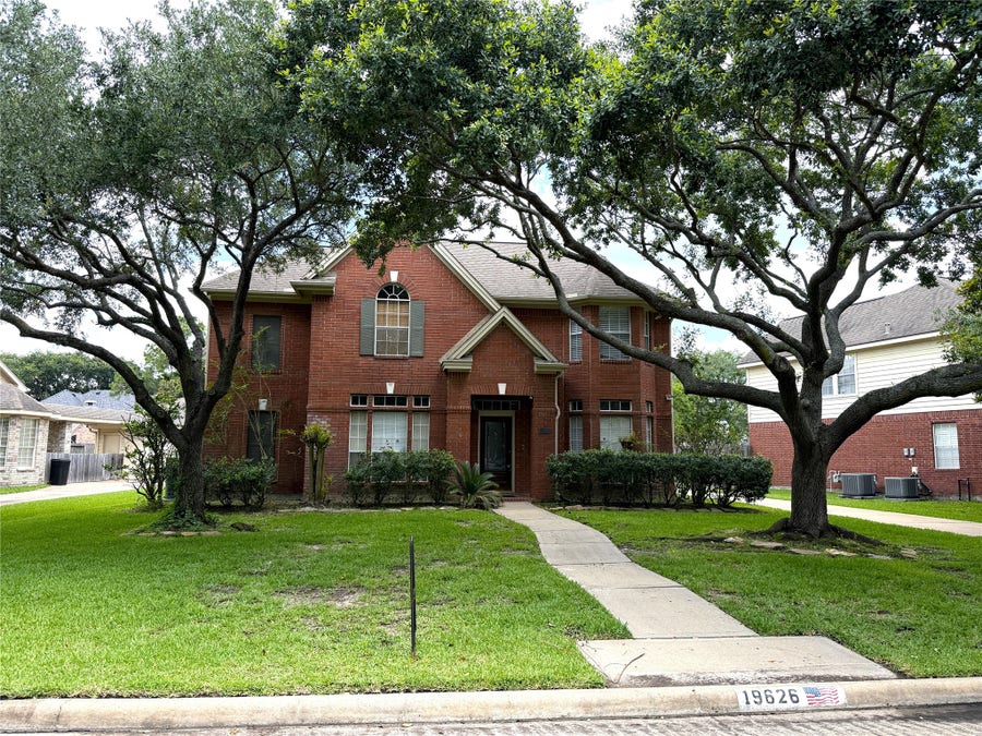 Property photo for 19626 Remington Crest Court, Houston, TX