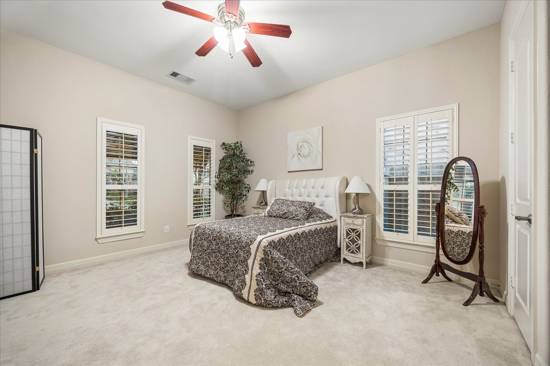 2915 Sentry Oak Way, Sugar Land, TX 77479 2915 Sentry Oak Way, Sugar Land, TX 77479