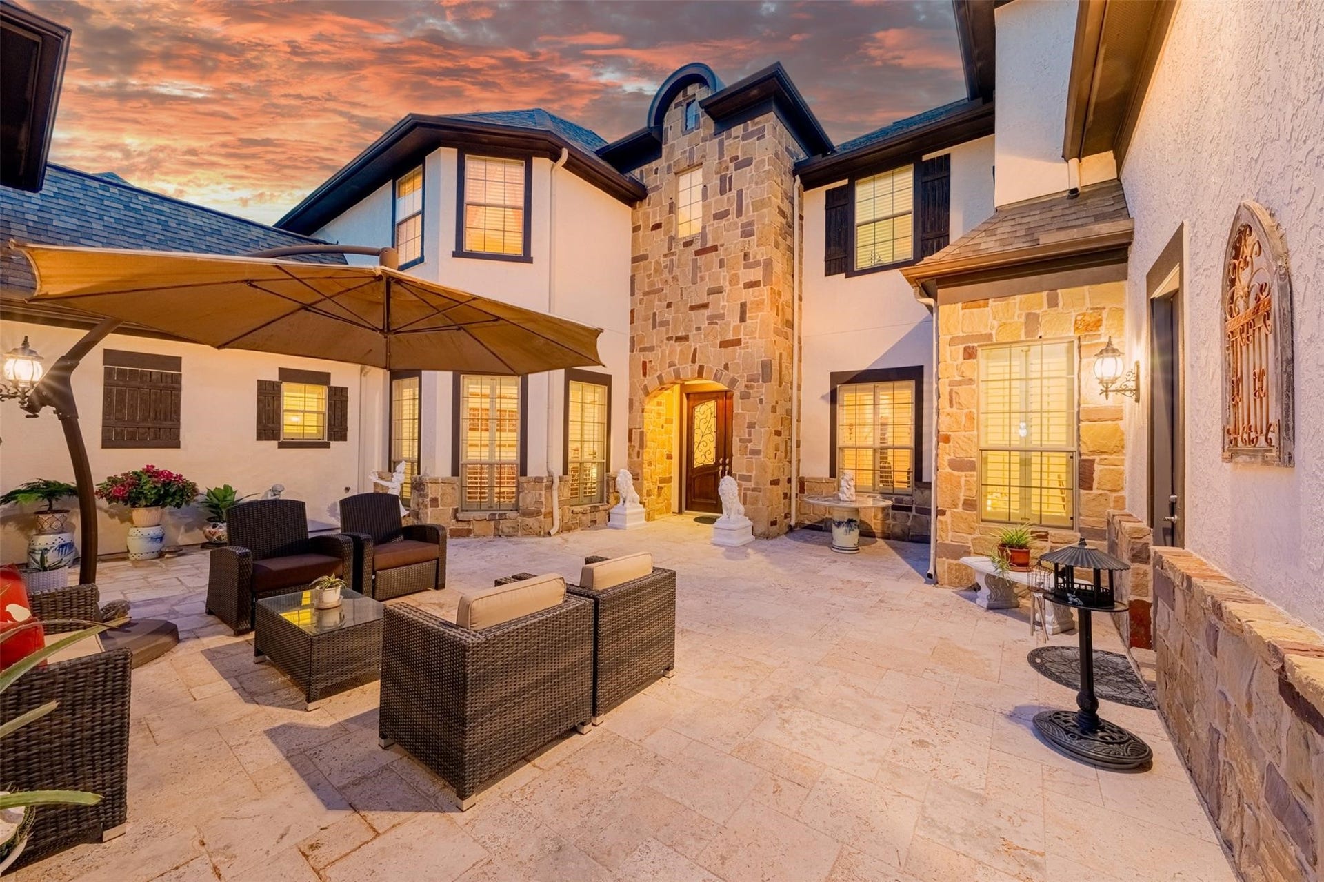 2915 Sentry Oak Way, Sugar Land, TX 77479 2915 Sentry Oak Way, Sugar Land, TX 77479