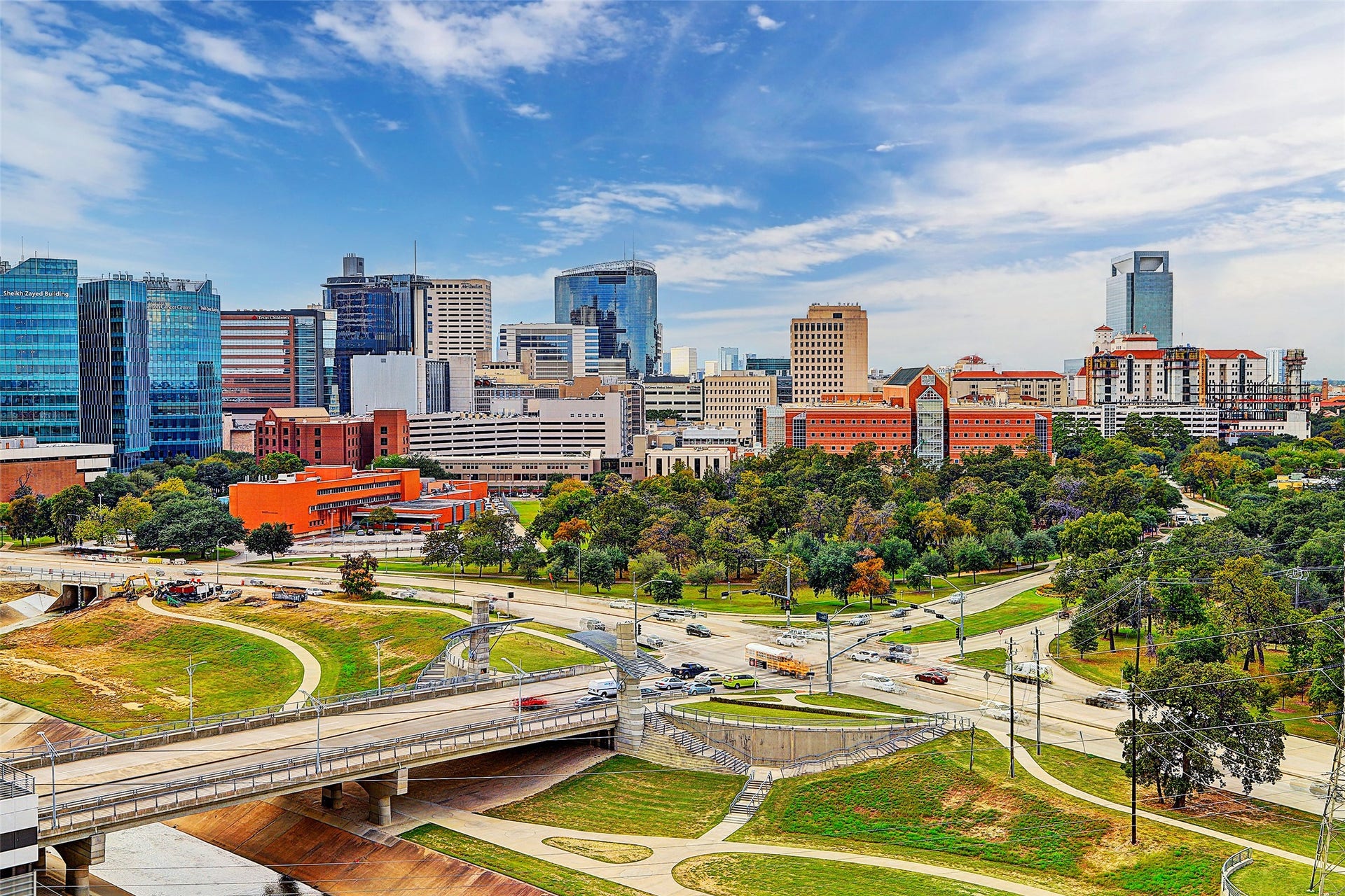 1909 Rosewood Street, Houston, TX 77004 Immediate proximity to the Texas Medical Center places world class healthcare, research institutions, and major employment hubs just minutes from home.