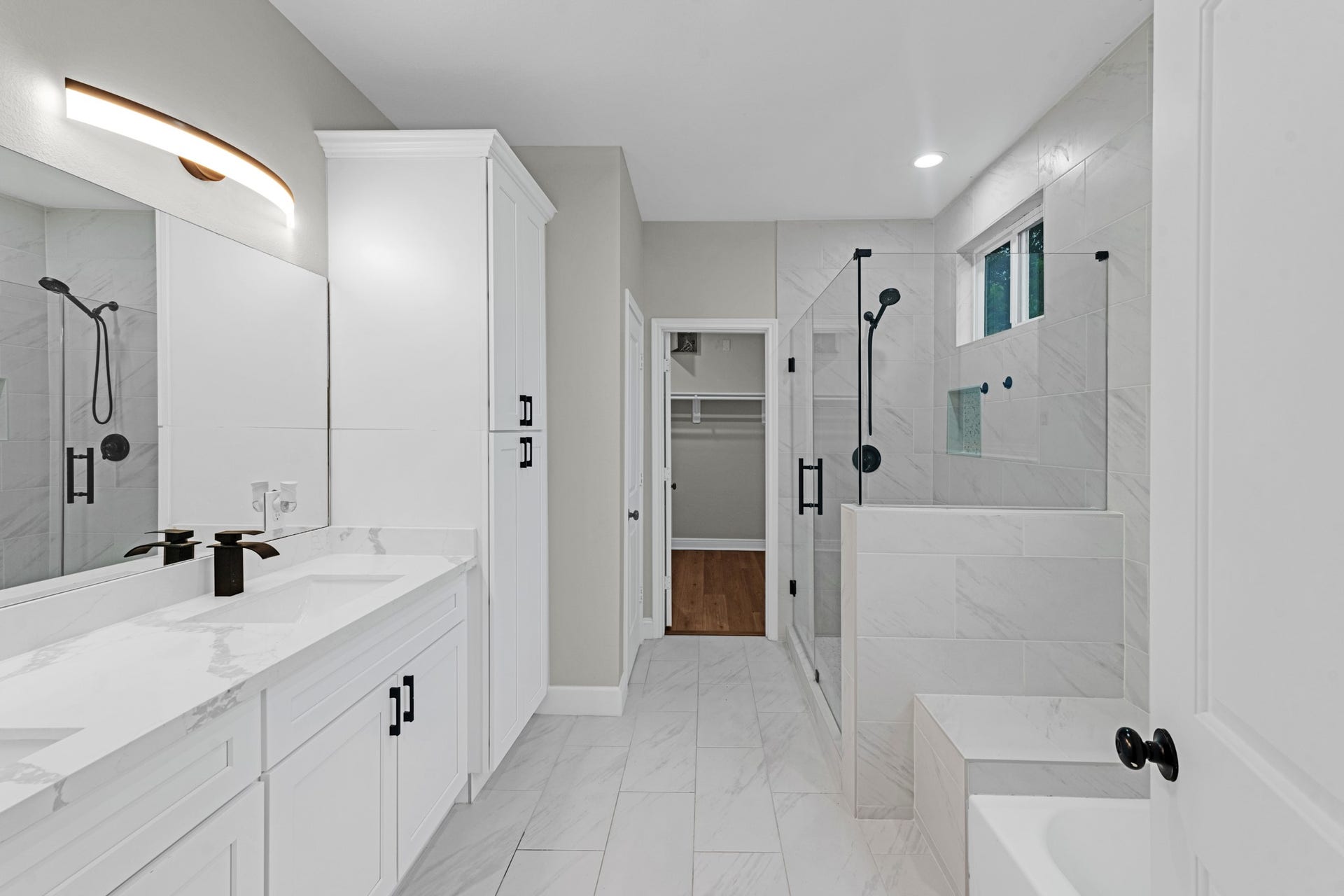 5020 Sayers Street, #B, Houston, TX 77026 5020 Sayers Street, #B, Houston, TX 77026