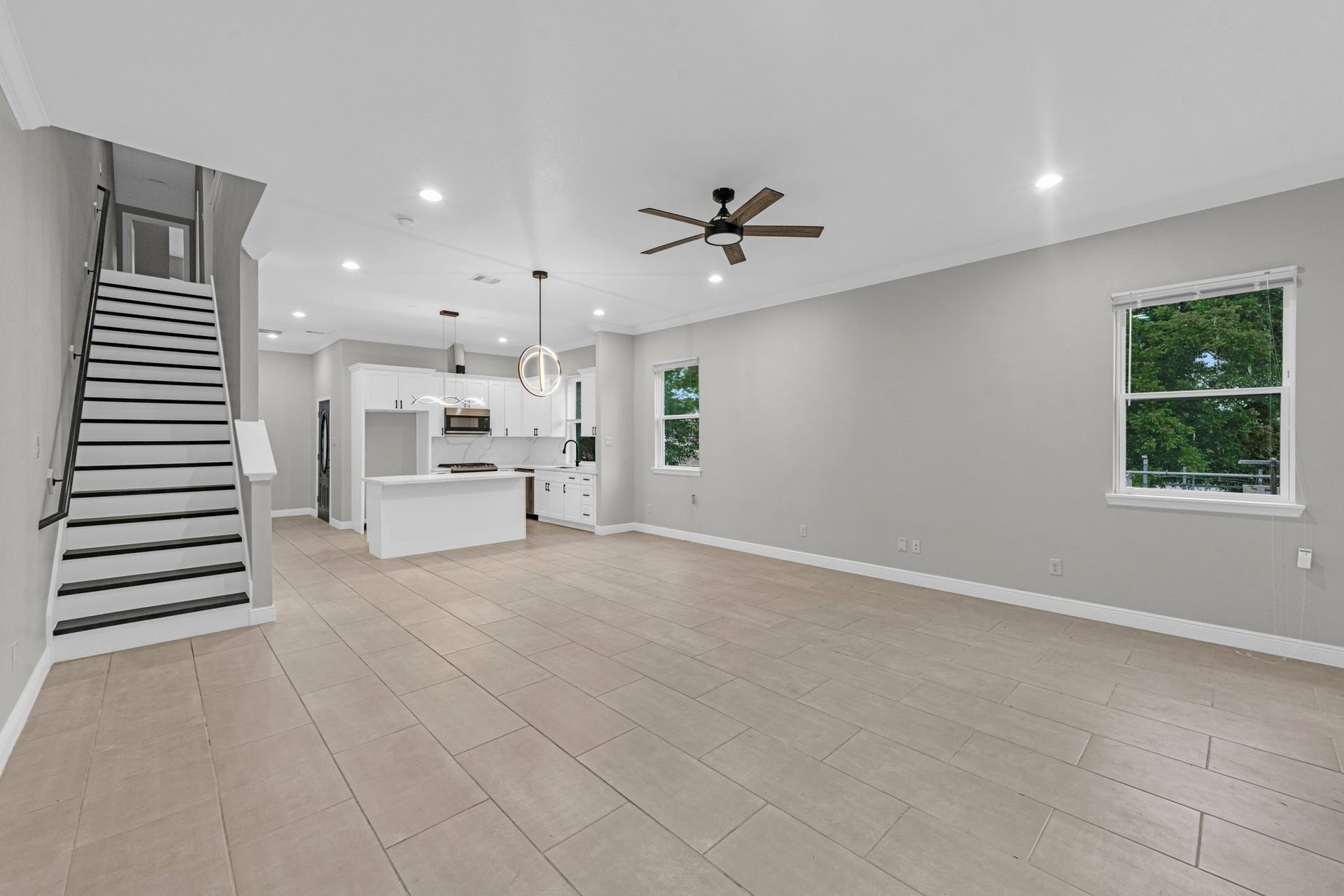 5020 Sayers Street, #B, Houston, TX 77026 5020 Sayers Street, #B, Houston, TX 77026