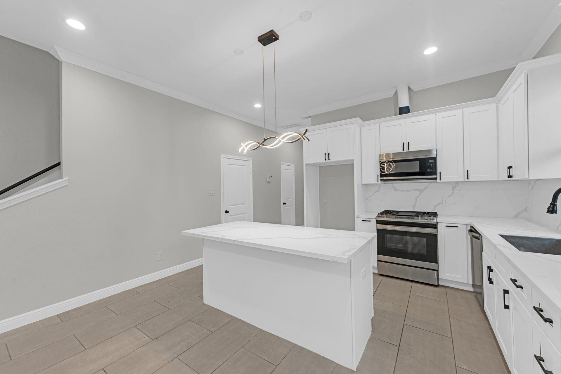 5020 Sayers Street, #B, Houston, TX 77026 5020 Sayers Street, #B, Houston, TX 77026