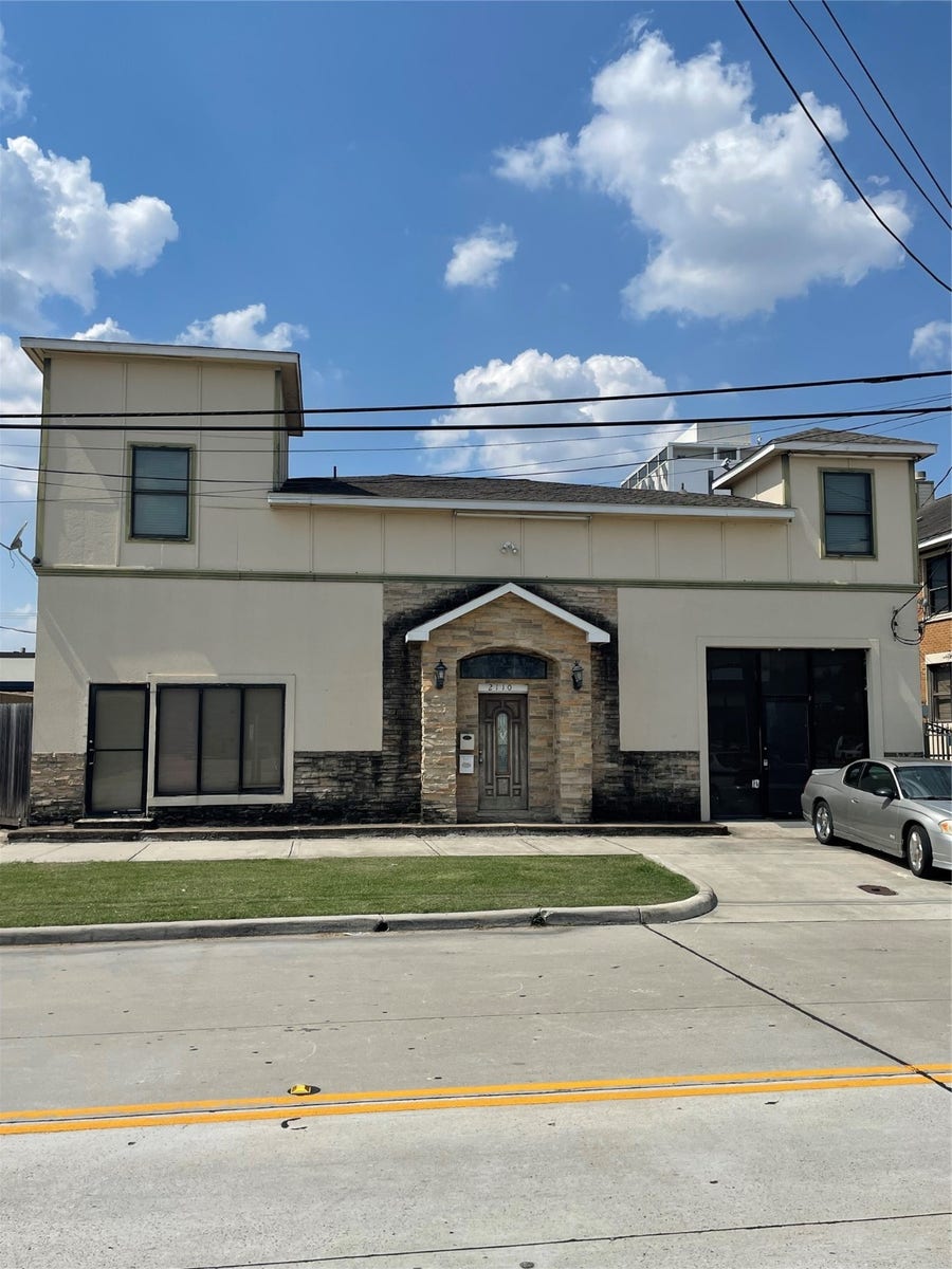 Property photo for 2110 Chenevert Street, #8, Houston, TX