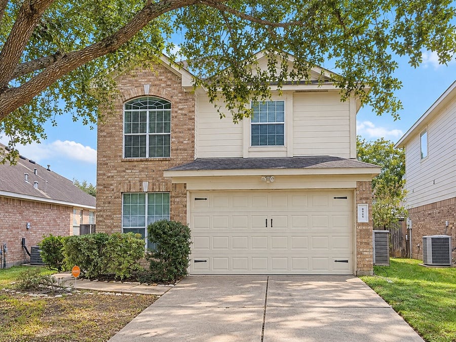 Property photo for 1906 Plum Creek Lane, Missouri City, TX