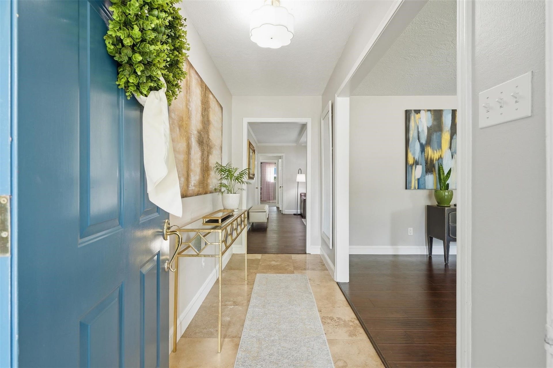 12919 Westhorpe Drive, Houston, TX 77077 Upon entering you are greeted with light and bright neutral paint, tile flooring and a welcoming foyer