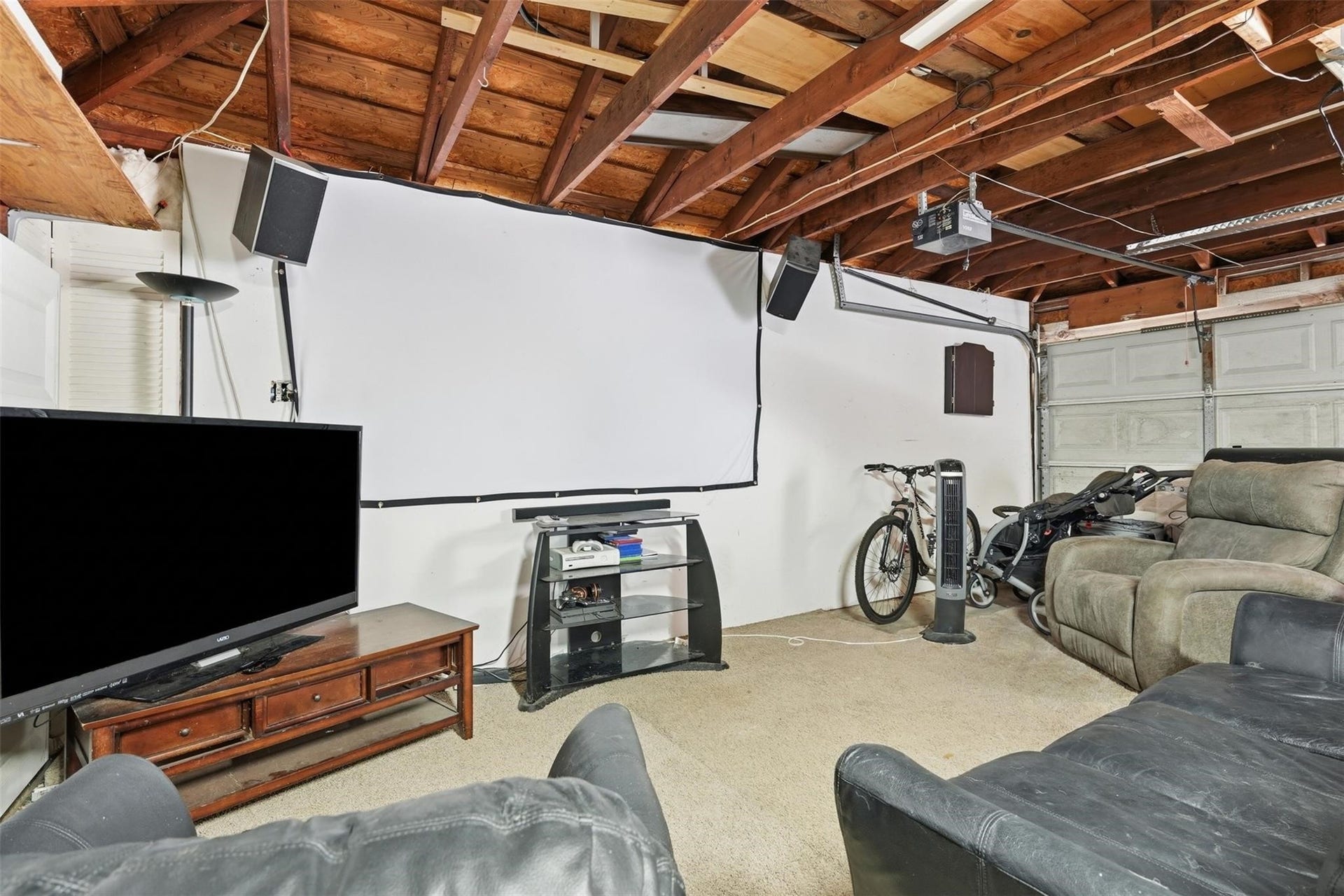 12919 Westhorpe Drive, Houston, TX 77077 The 2 car garage features a working AC unit!
