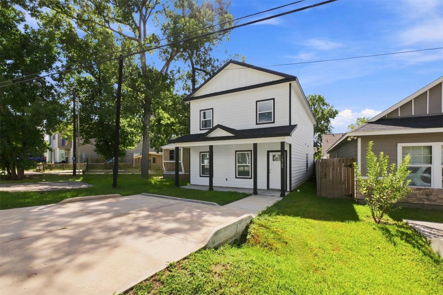Property photo for 16709 Meadowcroft, Montgomery, TX