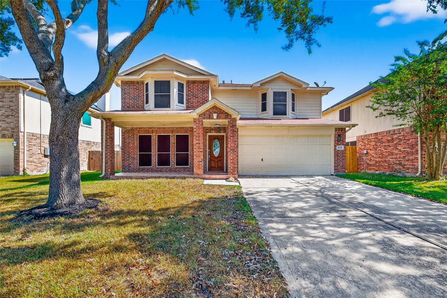 Property photo for 2219 Mountshire Drive, Missouri City, TX