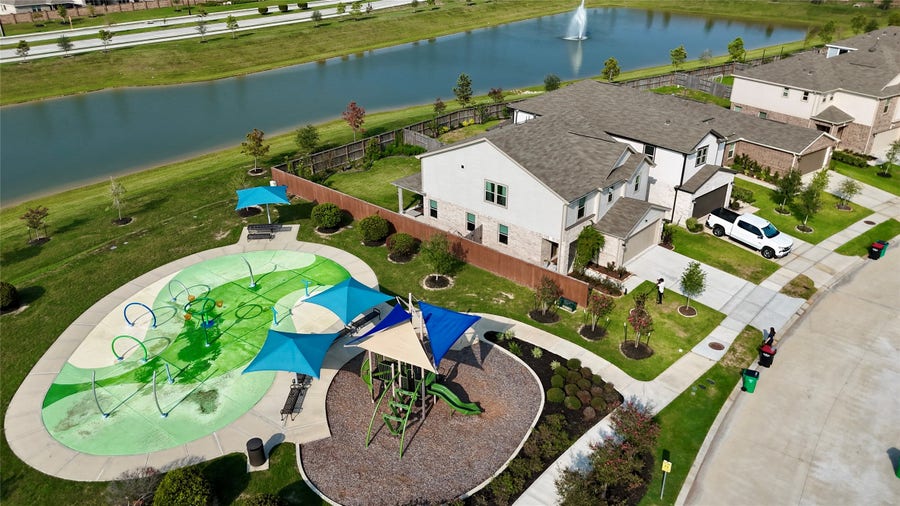 Property photo for 15523 Fellswood Drive, Houston, TX