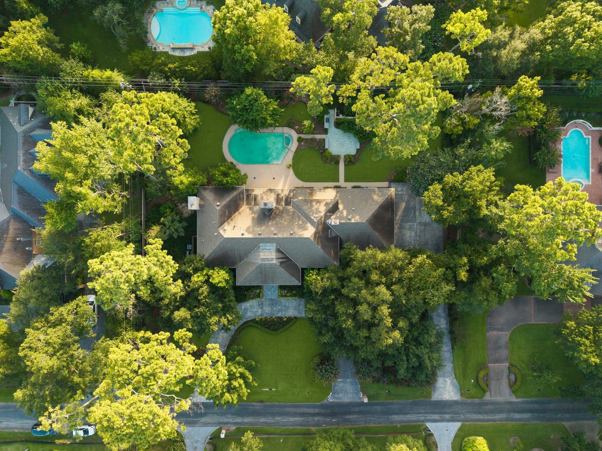 10 Stillforest Street, Piney Point Village, TX 77024 10 Stillforest Street, Piney Point Village, TX 77024
