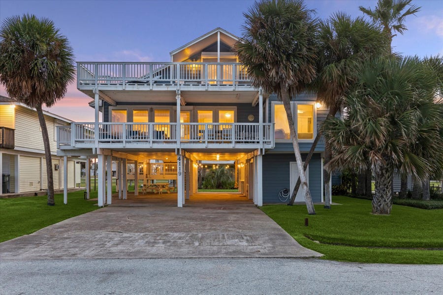 Property photo for 4119 Pirates Alley, Galveston, TX