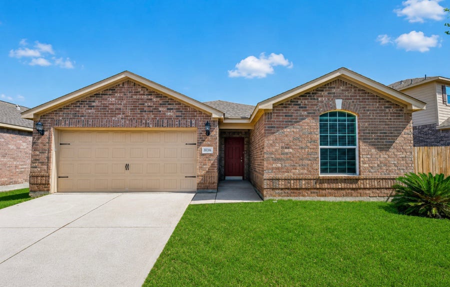 Property photo for 38206 S Lost Creek Boulevard, Magnolia, TX