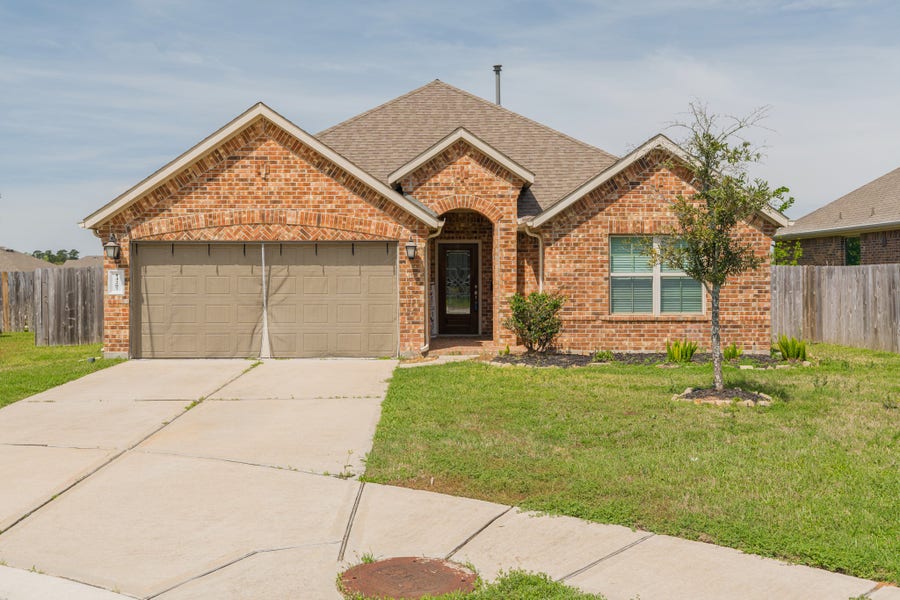 Property photo for 14207 Irvine Ranch Trail, Conroe, TX