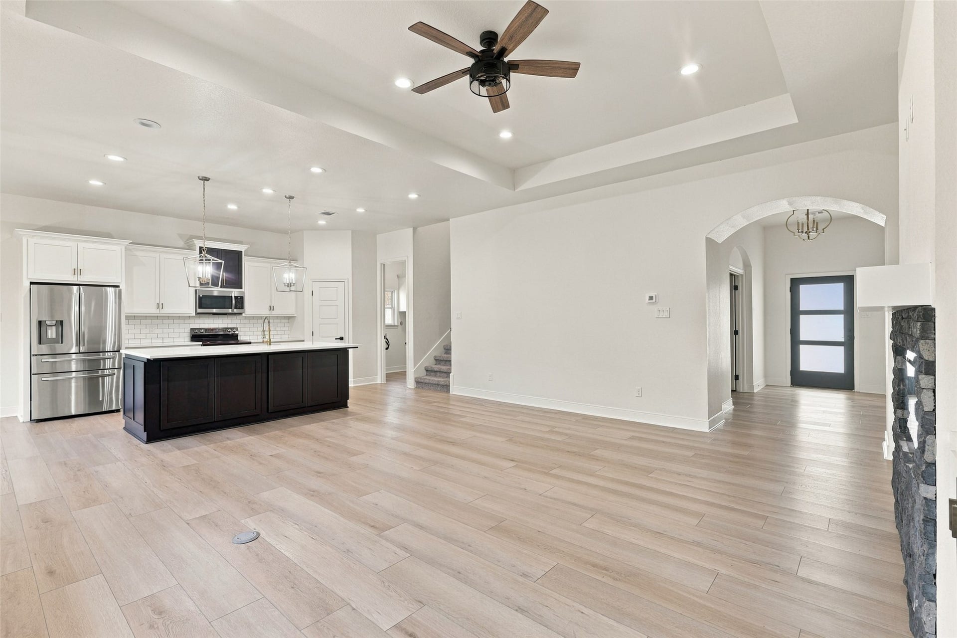 3311 Rollingwood, Montgomery, TX 77356 3311 Rollingwood, Montgomery, TX 77356