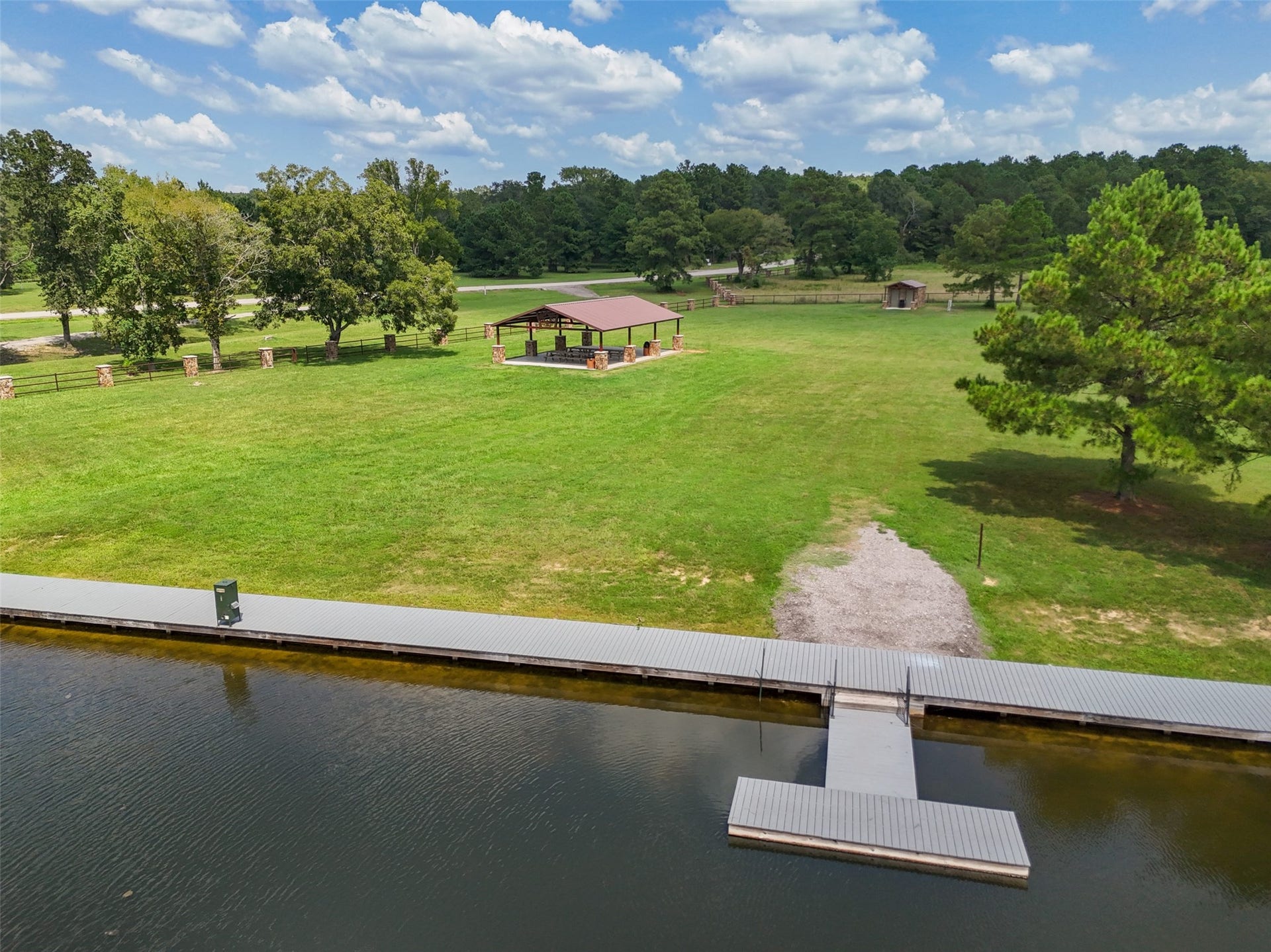 The beautiful community park area features a covered pavilion available for resident use.
