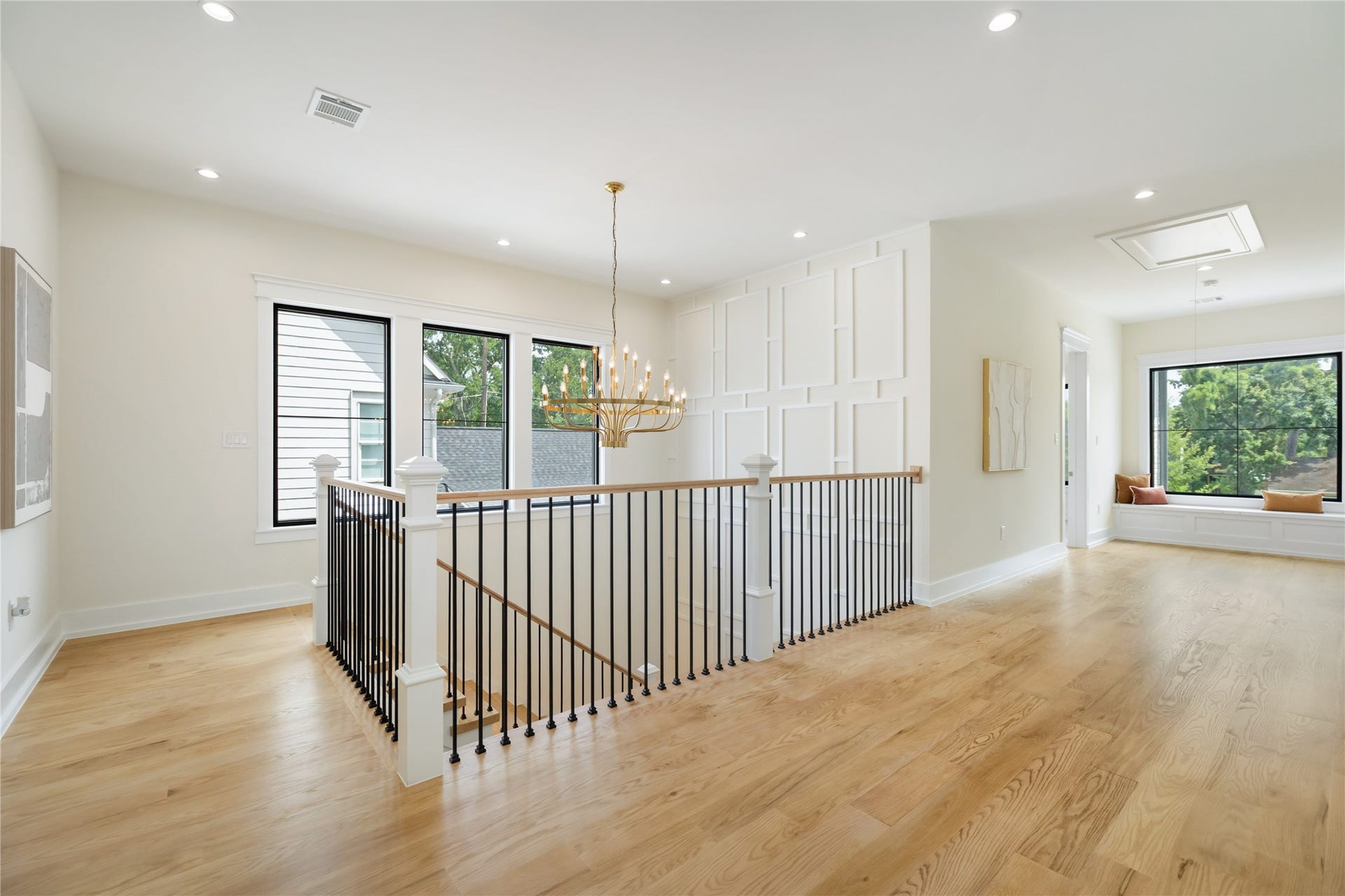 934 W 43rd Street, Houston, TX 77018 934 W 43rd Street, Houston, TX 77018