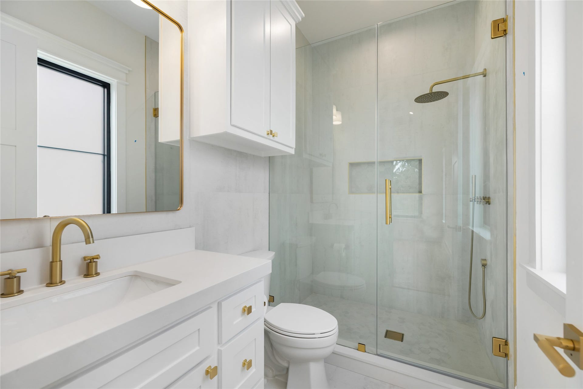 934 W 43rd Street, Houston, TX 77018 934 W 43rd Street, Houston, TX 77018