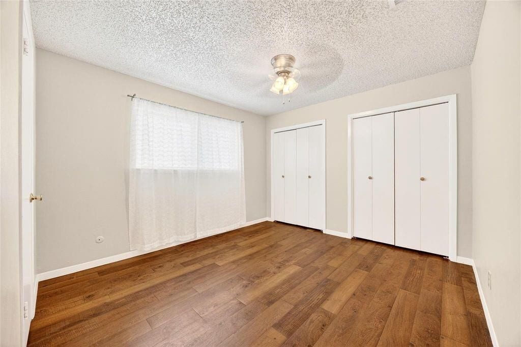 11103 Bellerive Drive, Houston, TX 77072 11103 Bellerive Drive, Houston, TX 77072