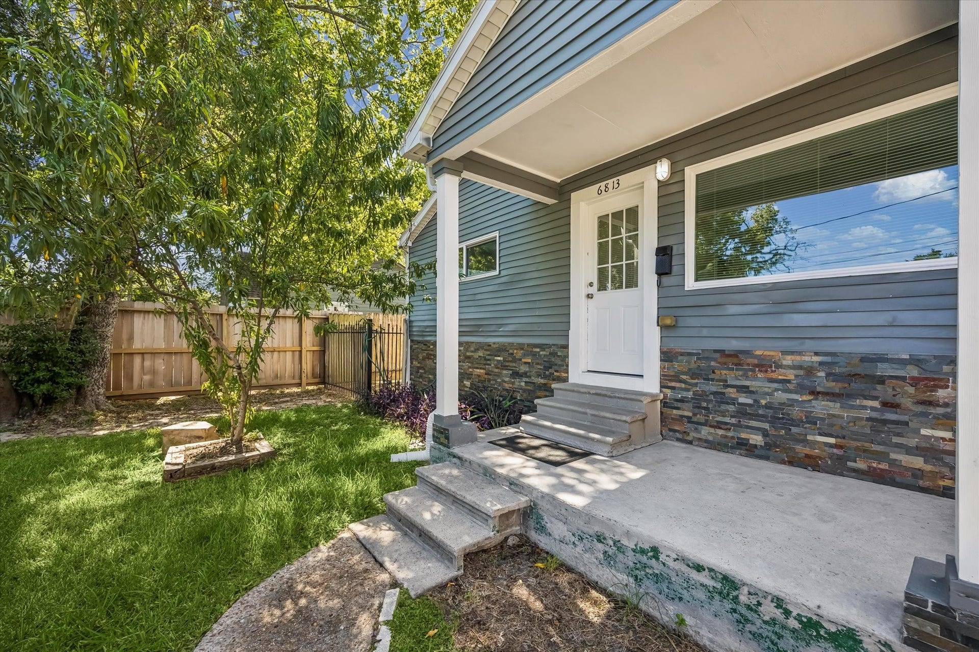 6813 Appleton Street, Houston, TX 77022