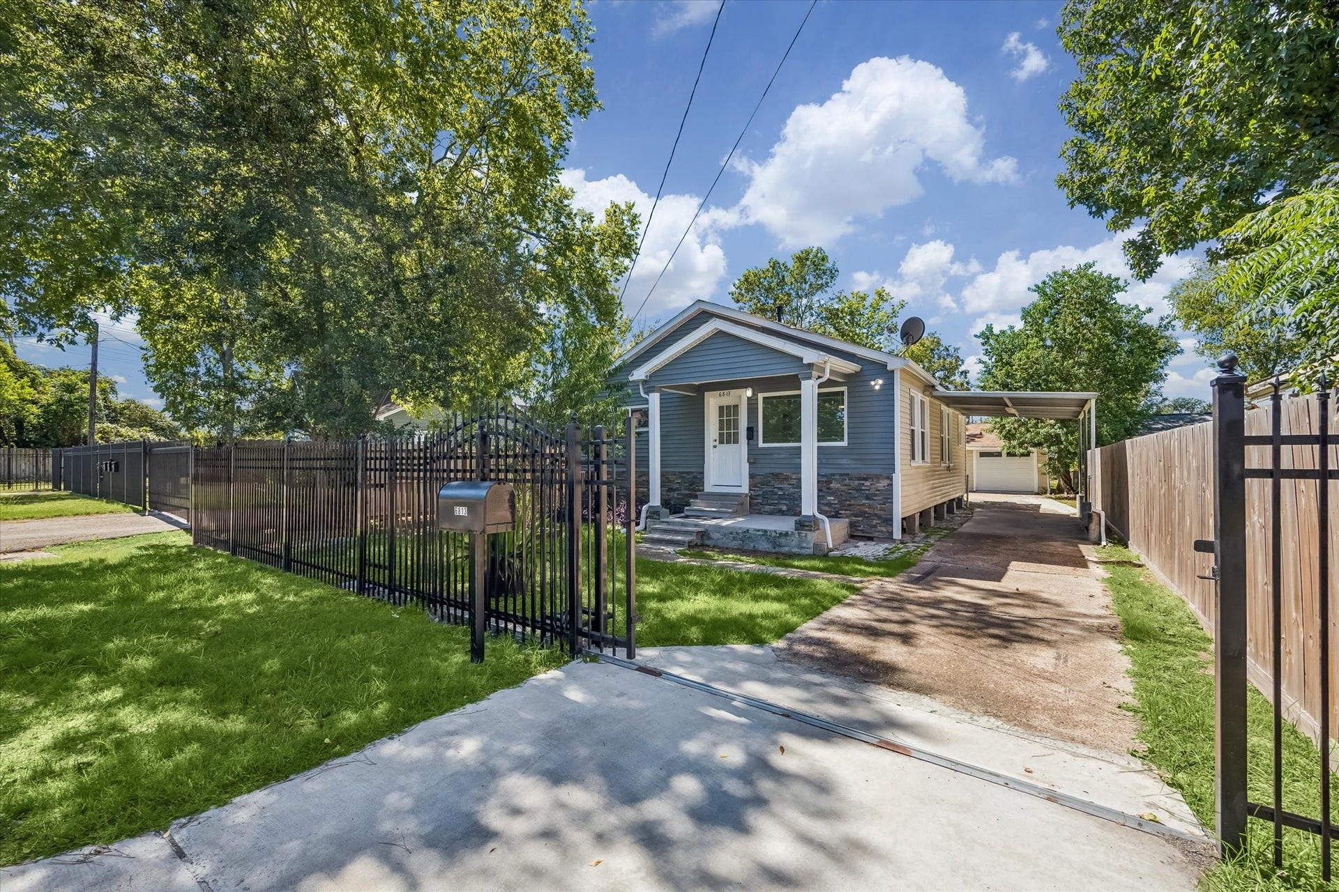 6813 Appleton Street, Houston, TX 77022