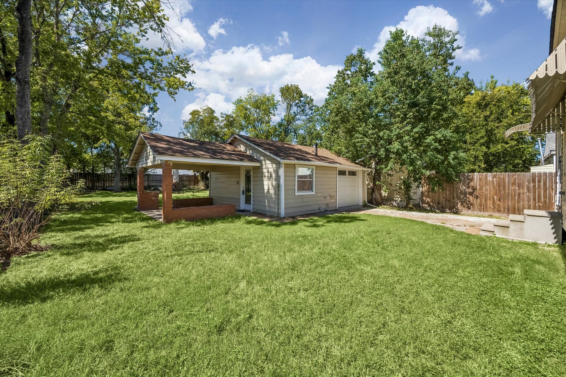 6813 Appleton Street, Houston, TX 77022